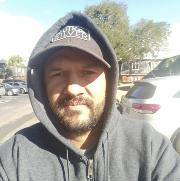 Meet your Posher, Andres - Picture 1 of 1